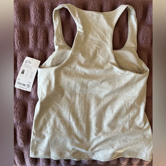 Athleta soft luxe built-in bra tank - Picture 3 of 3